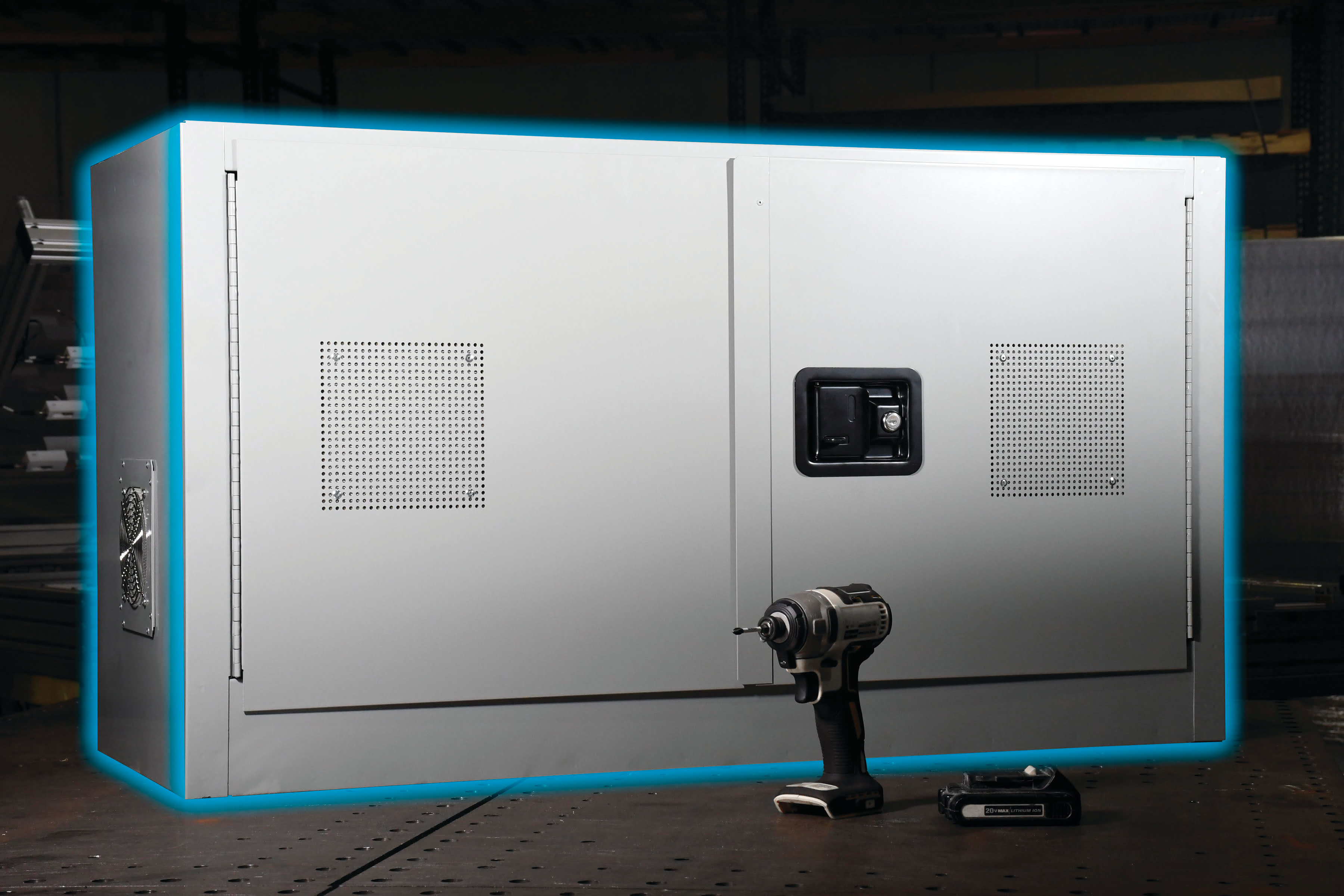 Justrite’s lithium ion battery cabinet features superior cabinet construction