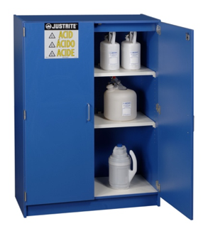 chemical-storage-cabinets-for-lab-environments
